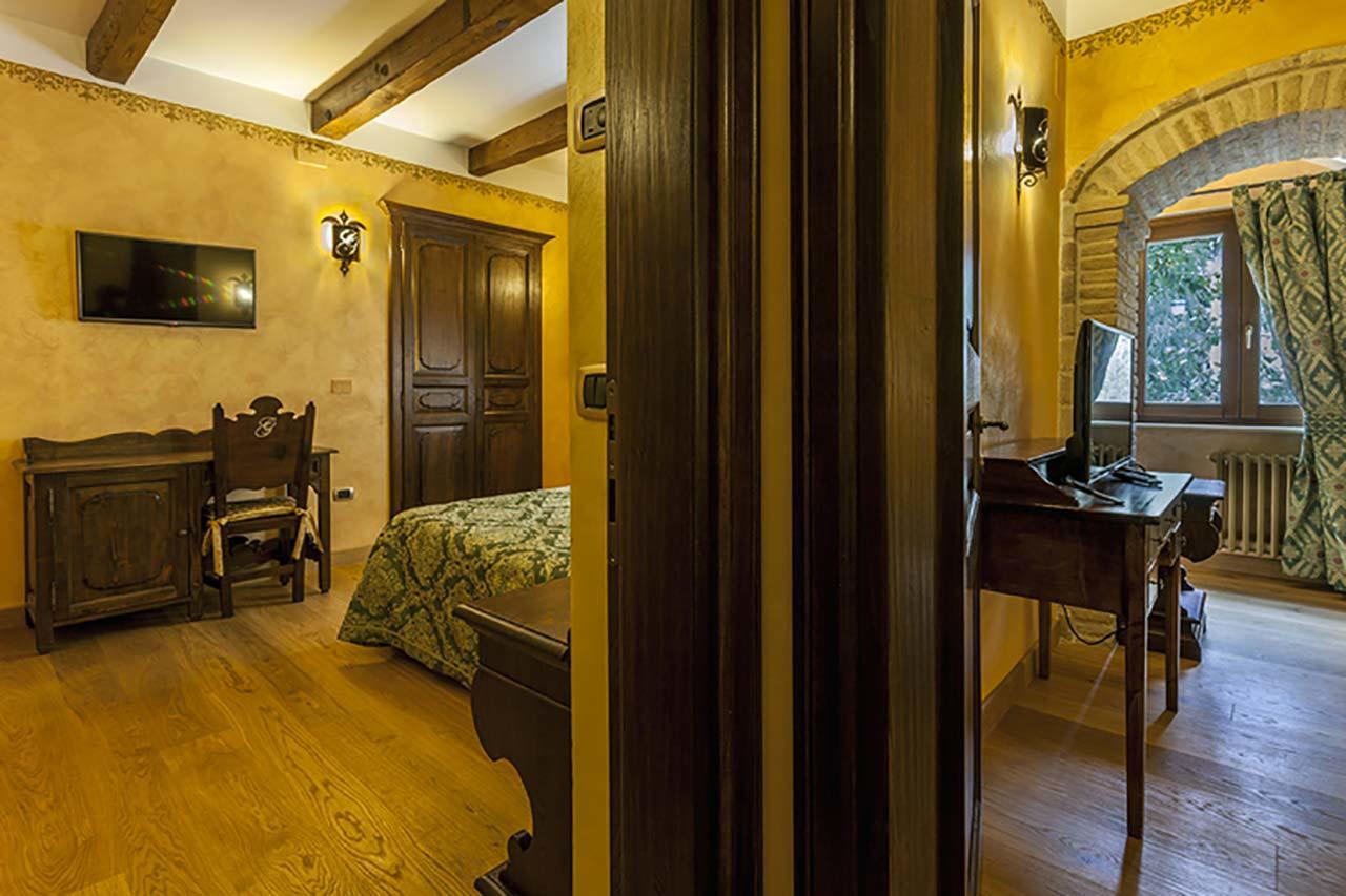 Hotel Guerrinuccio Celano Eksteriør billede