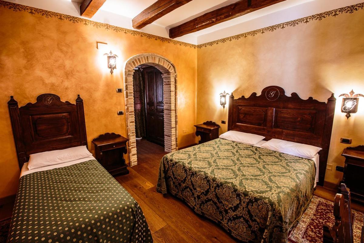 Hotel Guerrinuccio Celano Eksteriør billede