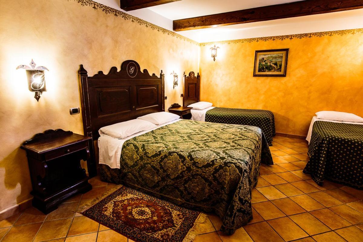 Hotel Guerrinuccio Celano Eksteriør billede